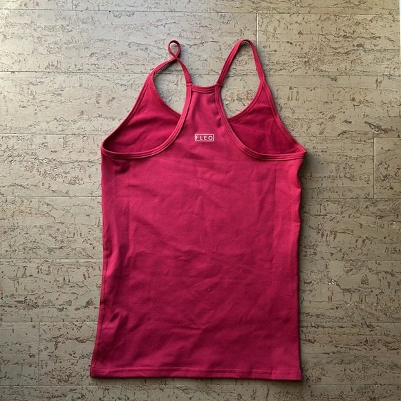 NWOT fleo switch up tank, size small - Picture 3 of 3
